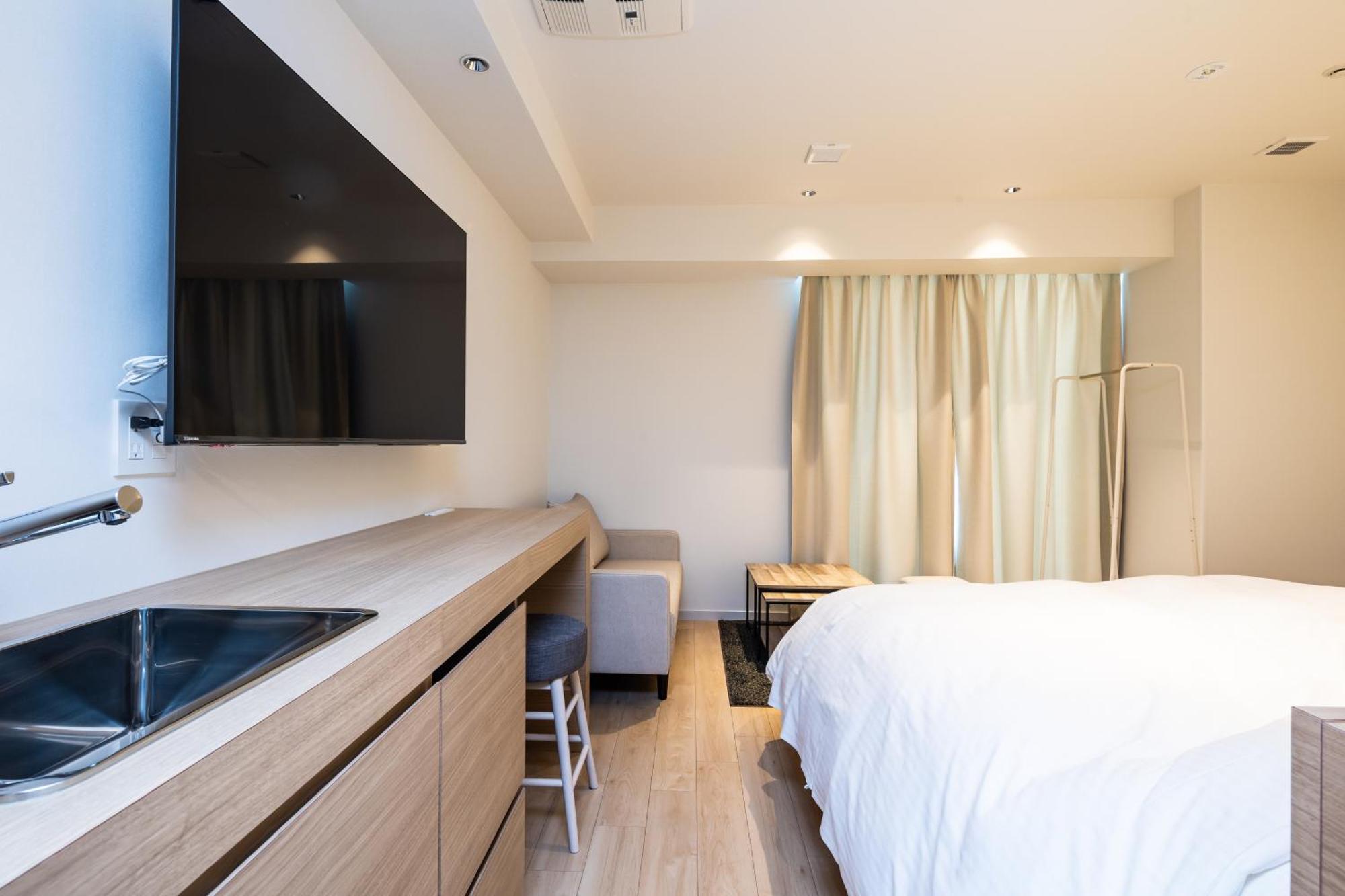 Rota105 Hotel Osaka Bagian luar foto
