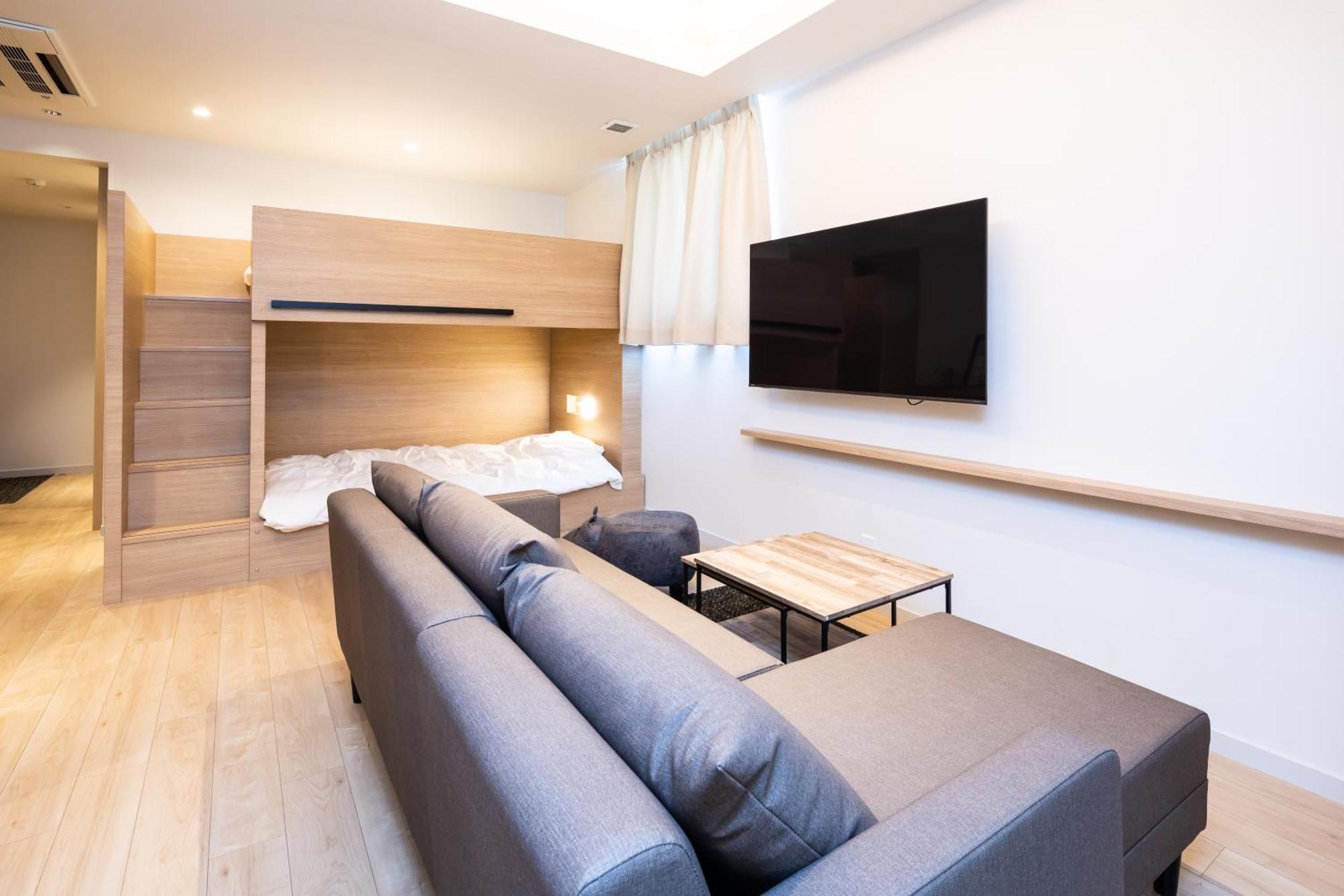 Rota105 Hotel Osaka Bagian luar foto